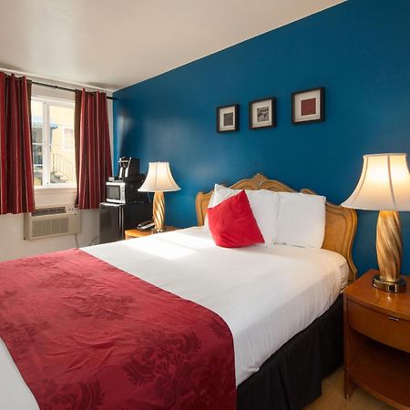 Alpine Inn & Suites Дейли-Сити Экстерьер фото